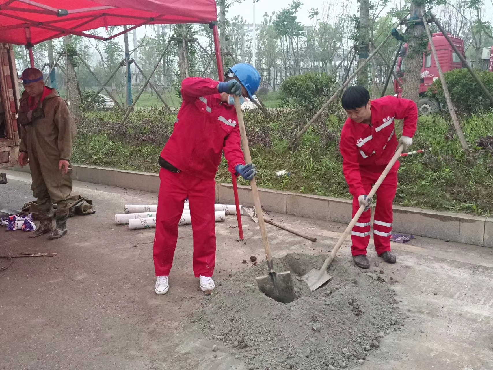 合阳管道疏通哪家好】及时进行市政管道清淤